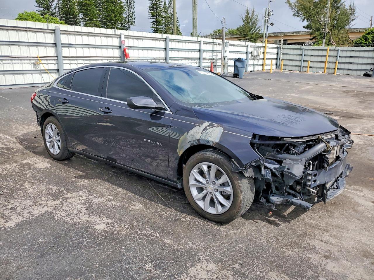 2023 Chevrolet Malibu Lt - Фото 4
