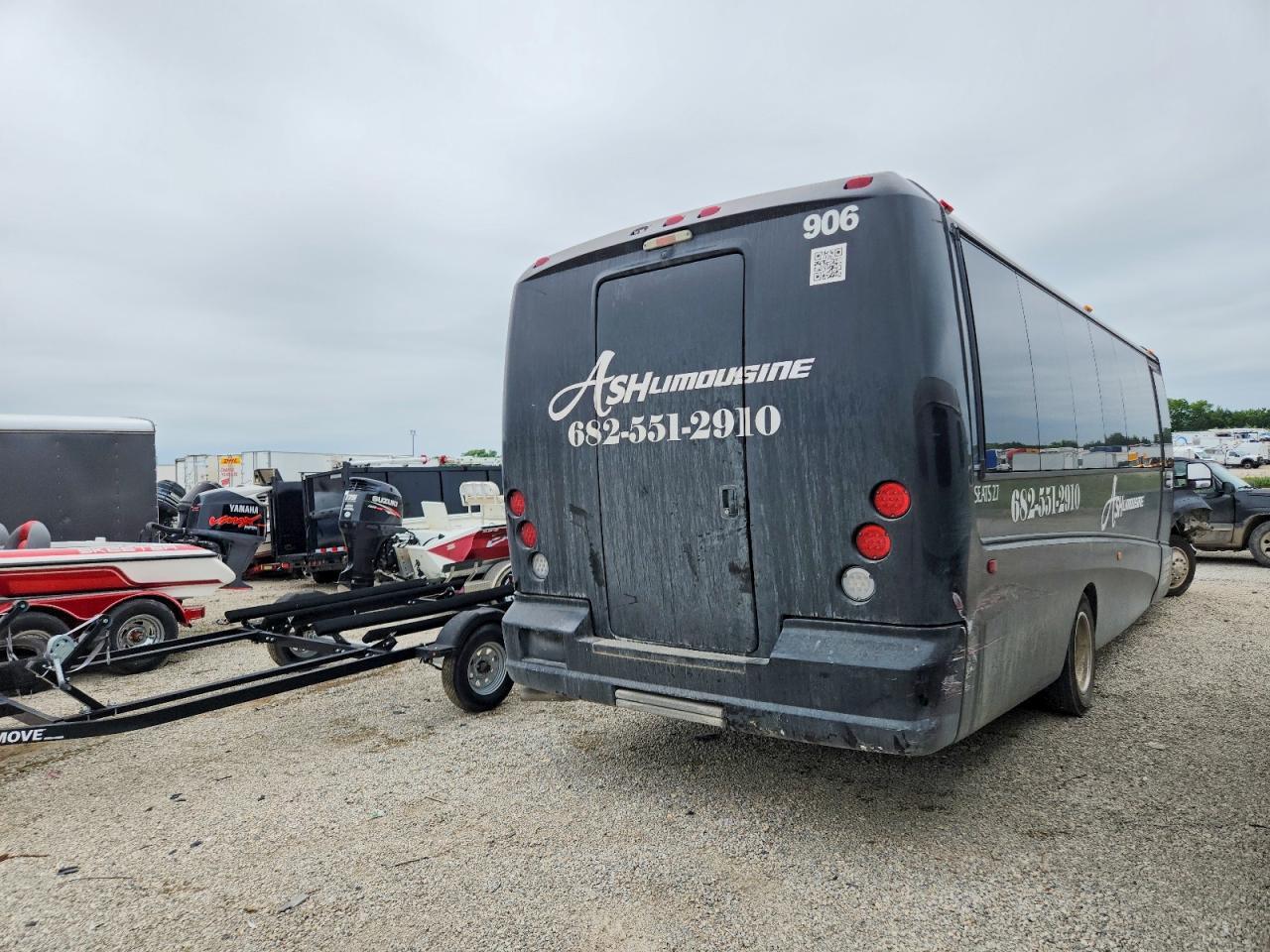 2019 Ford F550 - Image 4