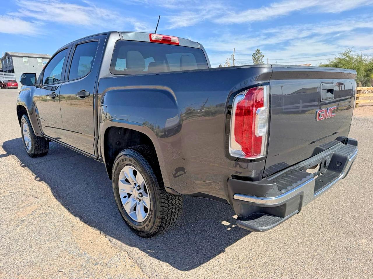 2015 GMC Canyon - Фото 3