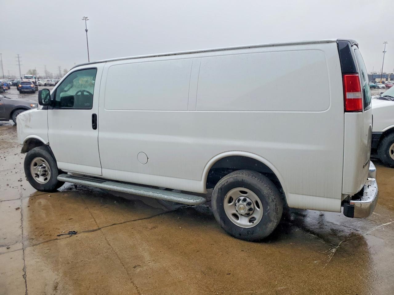 2022 Chevrolet Express G2500 Delivery Van - Image 2
