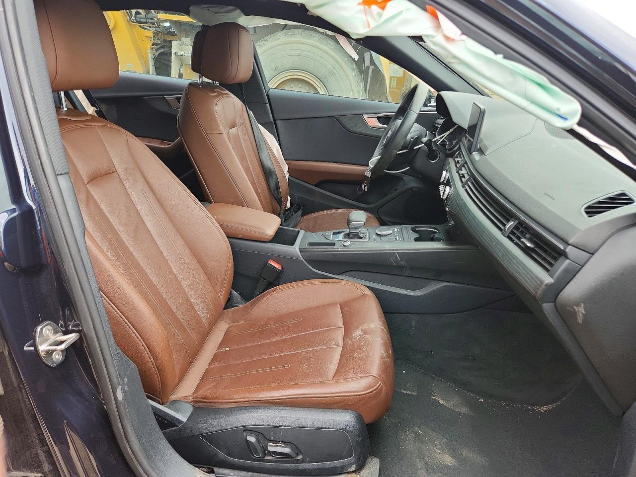 2018 Audi A4 Premium - Фото 7