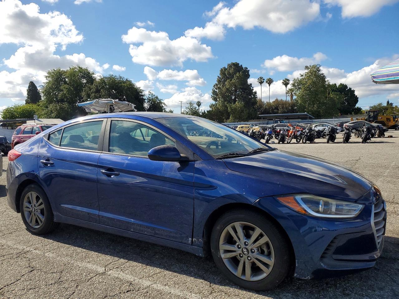 2017 Hyundai Elantra Se - Фото 4