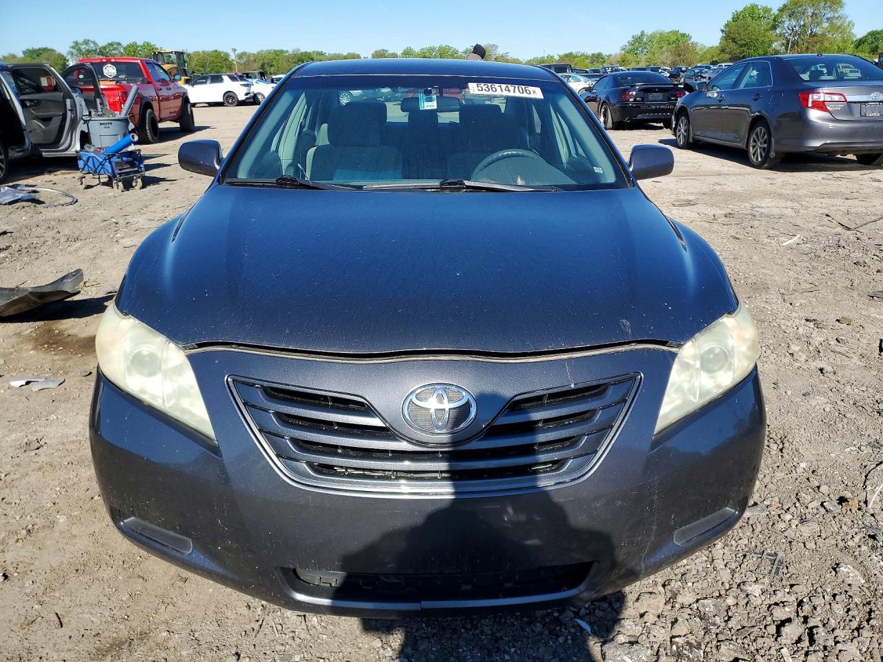 2009 Toyota Camry Le - Фото 5