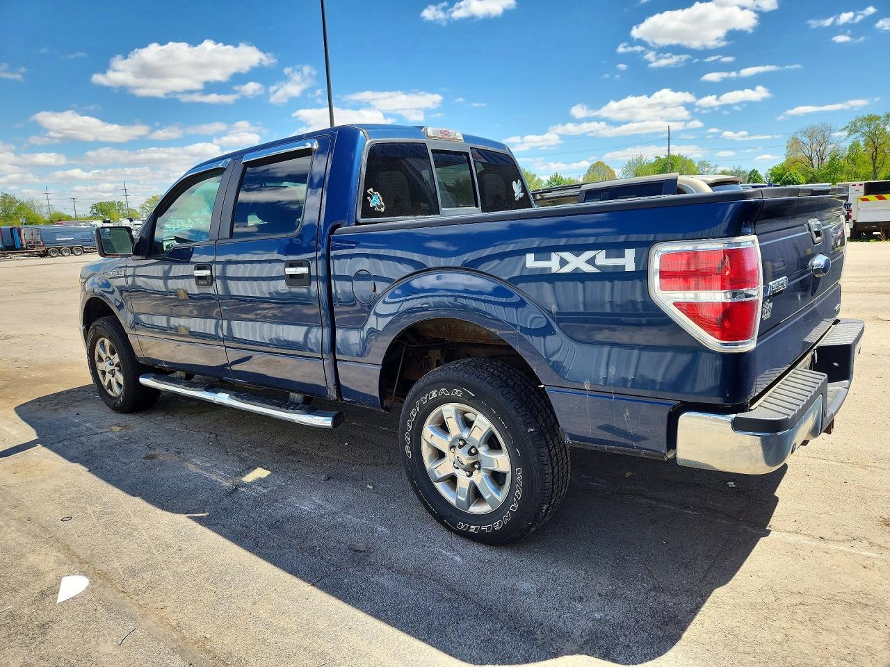 2013 Ford F150 Supercrew - Фото 2