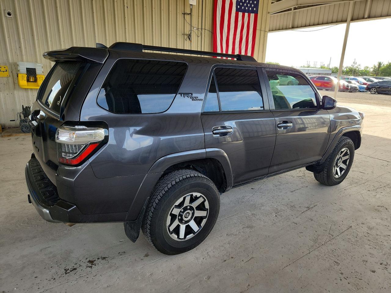 2023 Toyota 4Runner Trd Off-Road Premium - Image 3