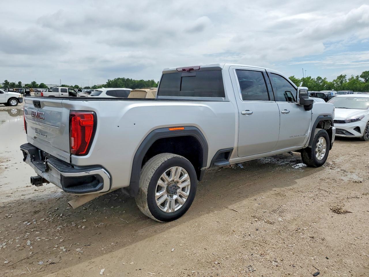 2023 GMC Sierra K2500 Denali - Фото 3