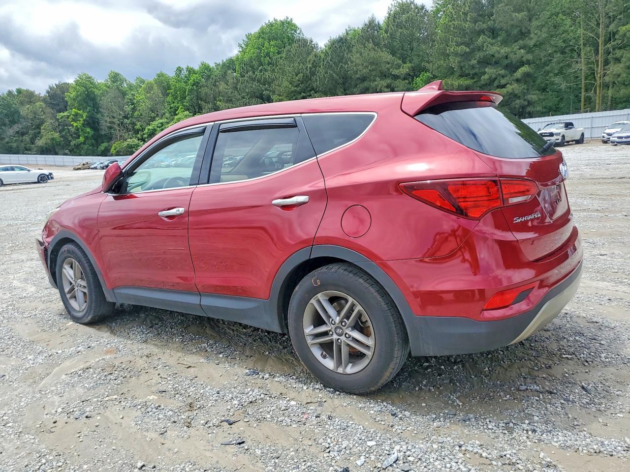 2017 Hyundai Santa Fe Sport 2.4L - Image 2