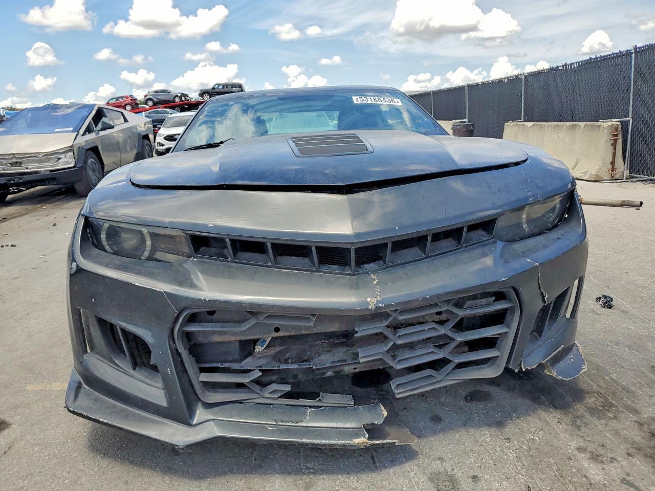 2015 Chevrolet Camaro 2Ss - Image 5