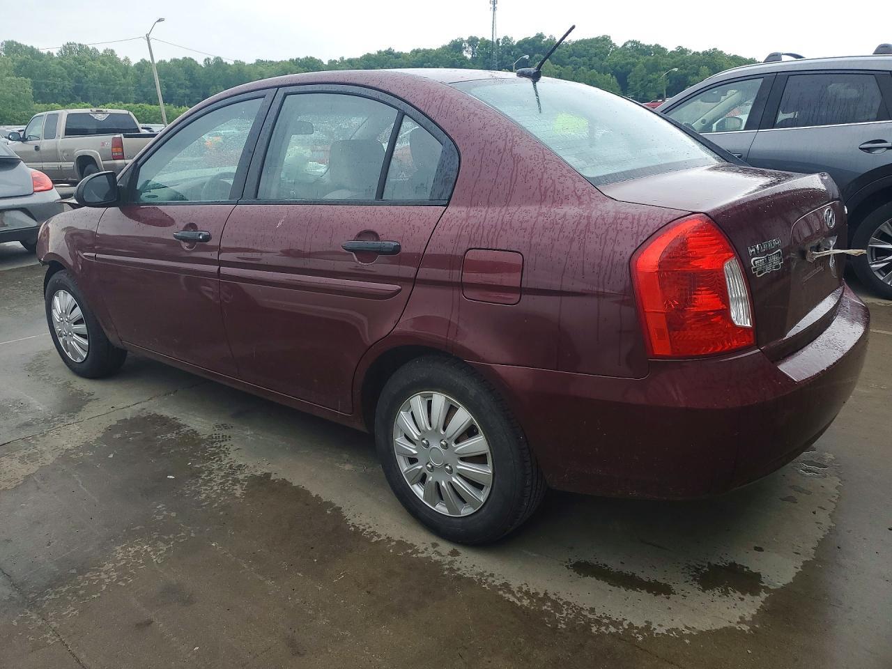 2010 Hyundai Accent Gls - Фото 2