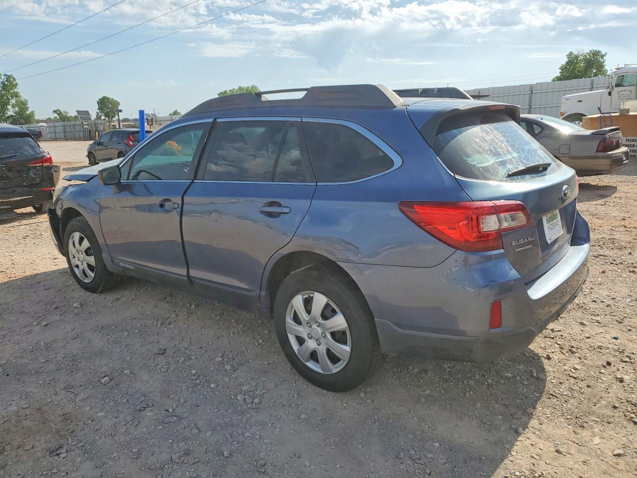 2015 Subaru Outback 2.5I - Image 2