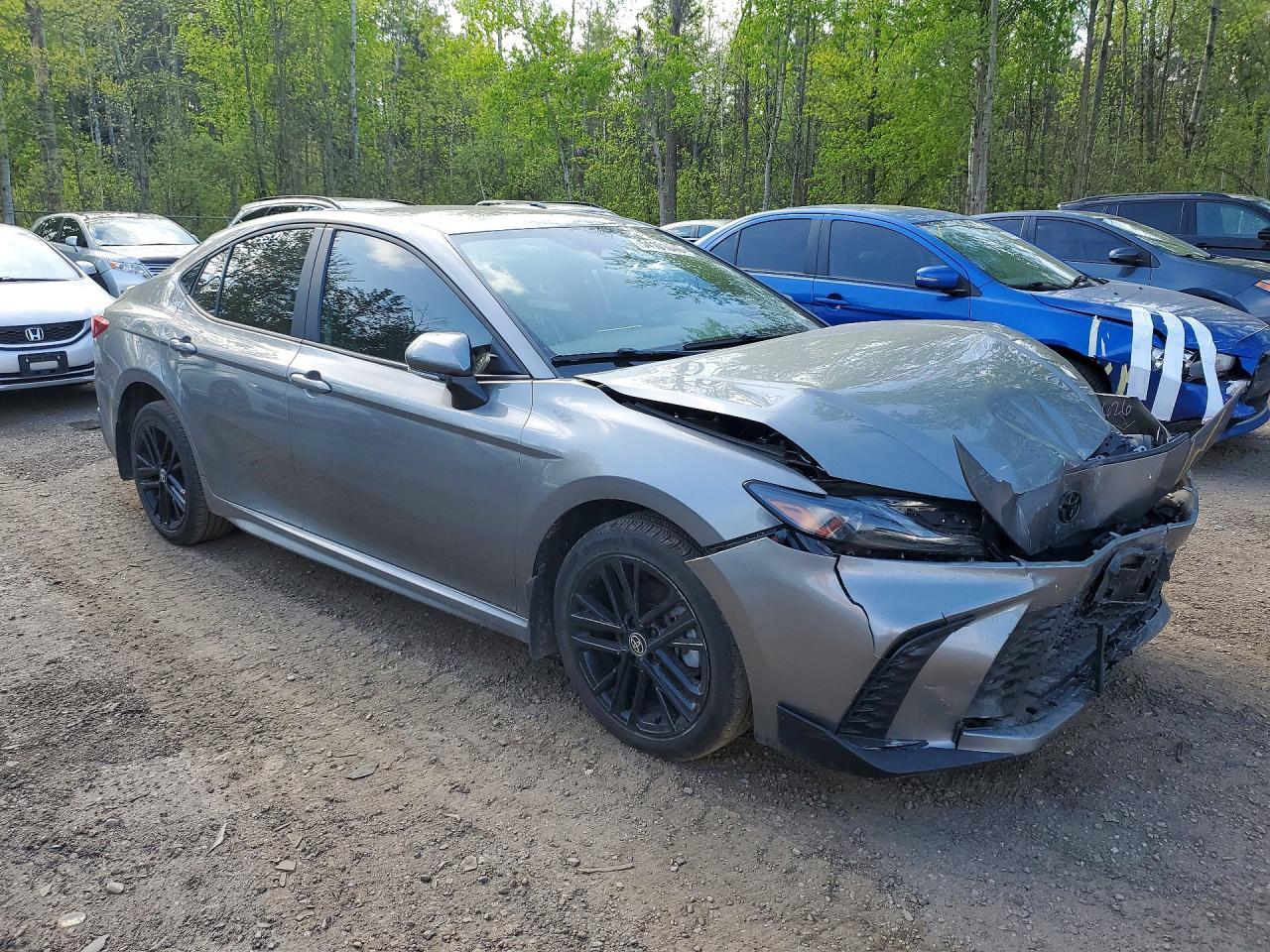 2025 Toyota Camry Le - Фото 4