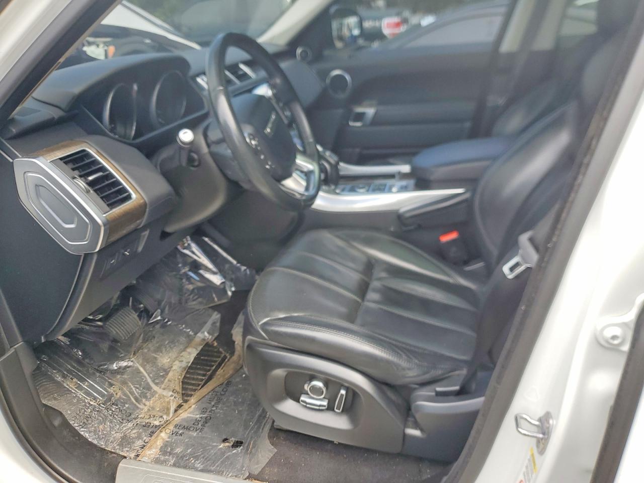 2016 Land Rover Range Rover Sport Hse - Image 7