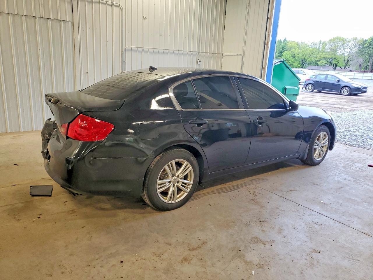 2013 Infiniti G37 Sedan X - Фото 3