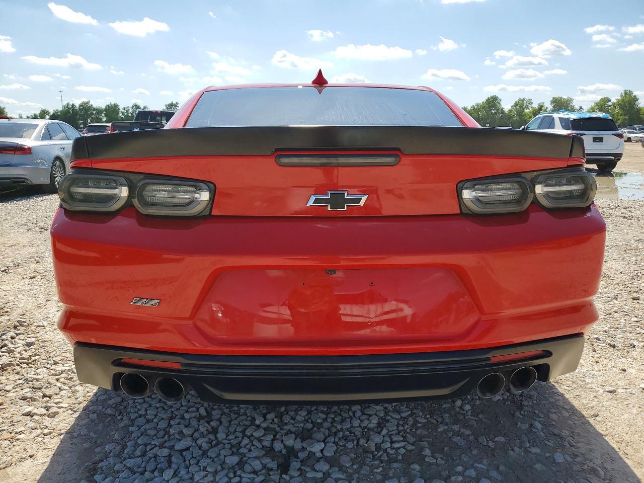 2022 Chevrolet Camaro Lt1 - Фото 6