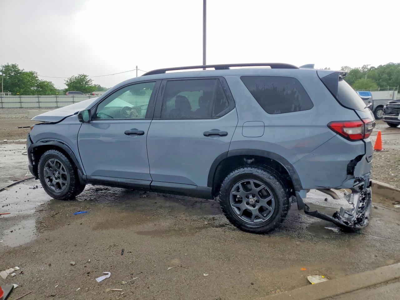 2025 Honda Pilot Trailsport - Фото 2