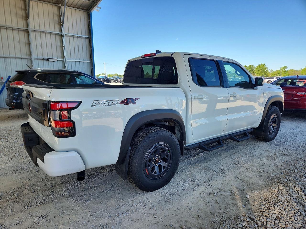 2026 Nissan Frontier S - Фото 3