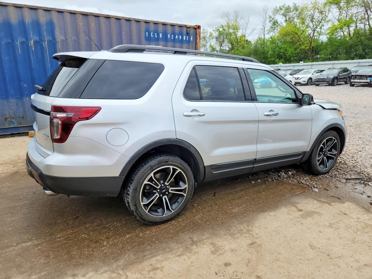 2013 Ford Explorer Sport - Фото 3