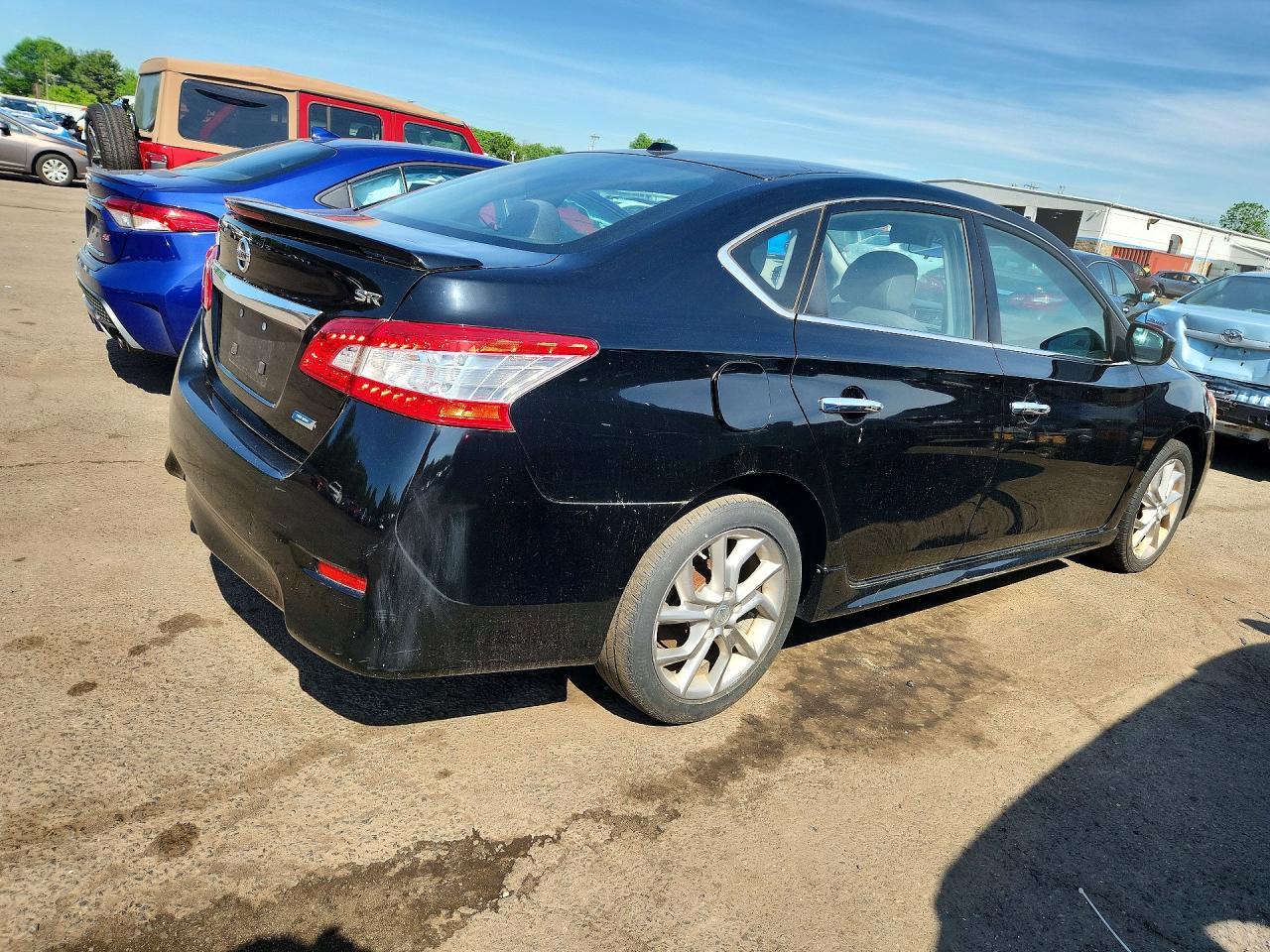 2014 Nissan Sentra Sr - Фото 3