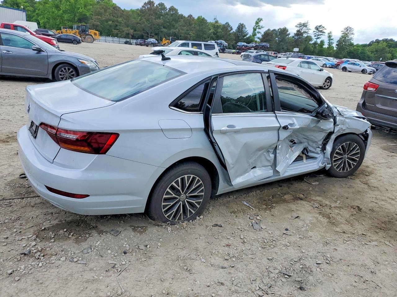 2019 Volkswagen Jetta Sel - Image 3