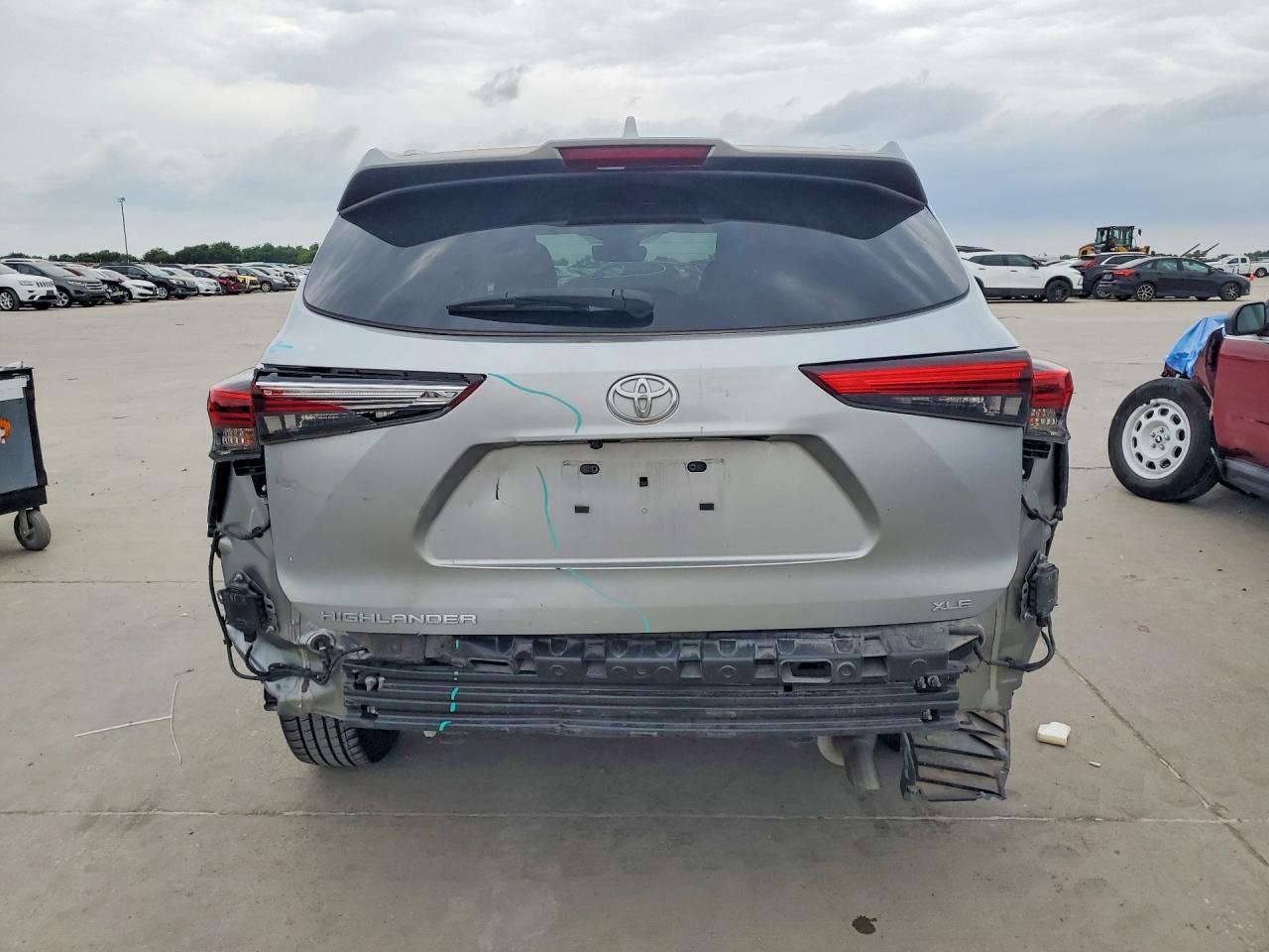 2022 Toyota Highlander Xle - Фото 6