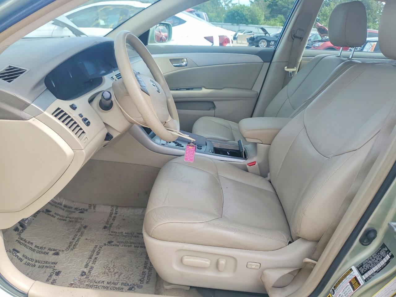 2010 Toyota Avalon Xl - Image 7