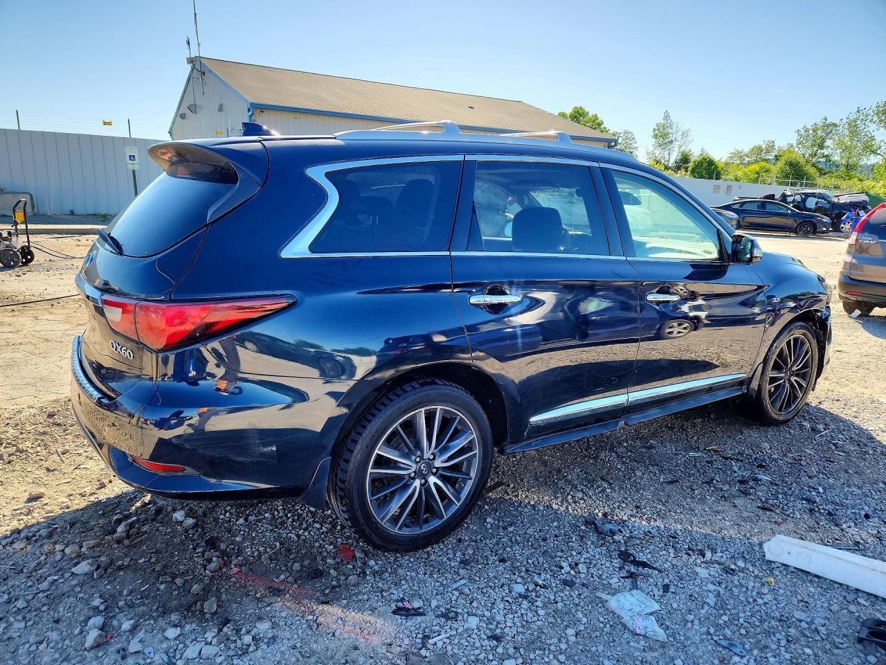 2016 Infiniti Qx60 Base - Image 3