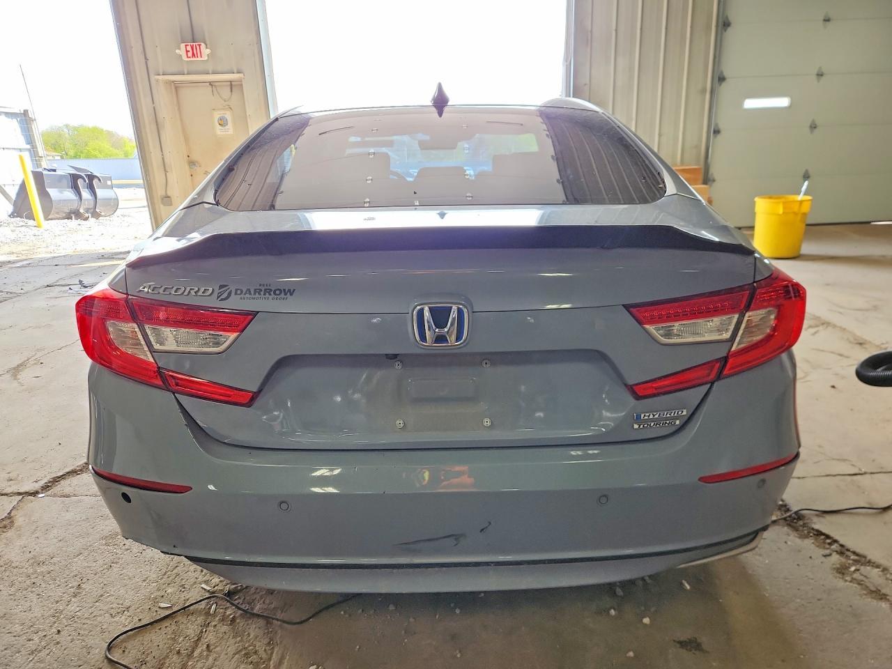 2021 Honda Accord Touring Hybrid - Image 6