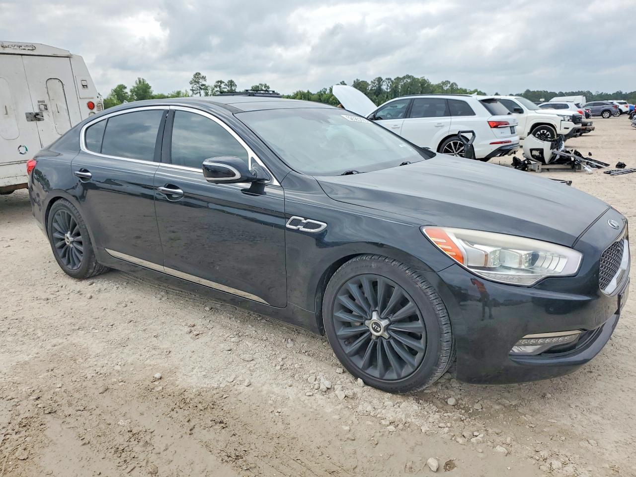 2015 Kia K900 Luxury - Image 4