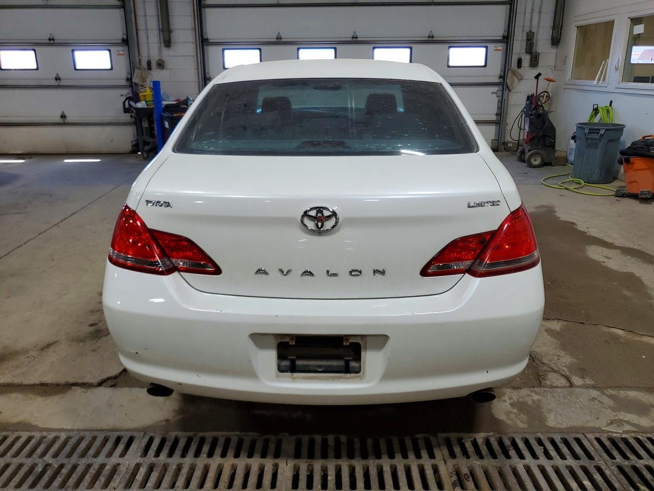 2006 Toyota Avalon Limited - Фото 6