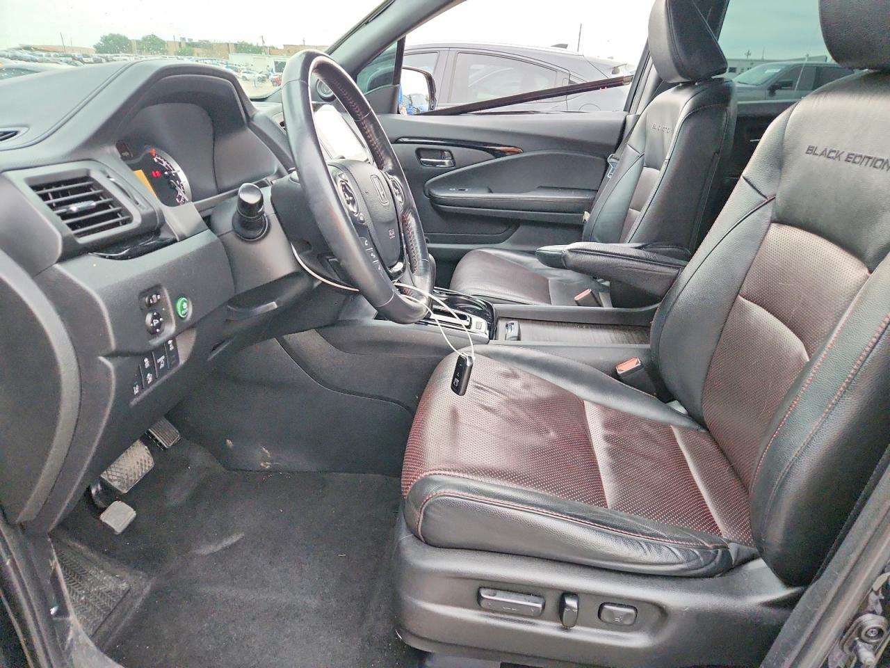 2019 Honda Ridgeline - Image 7