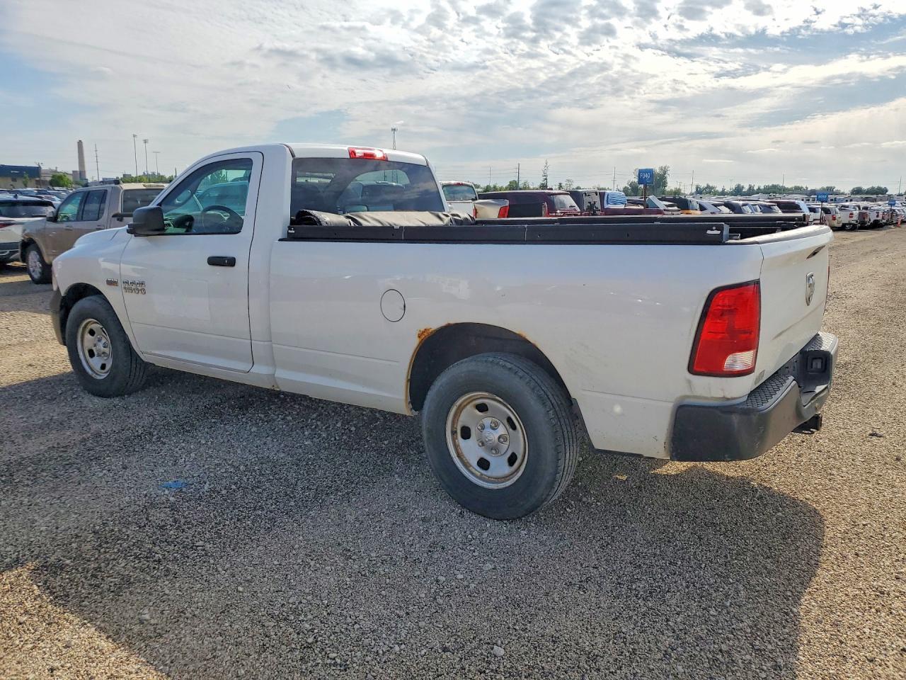 2015 Ram 1500 St - Image 2