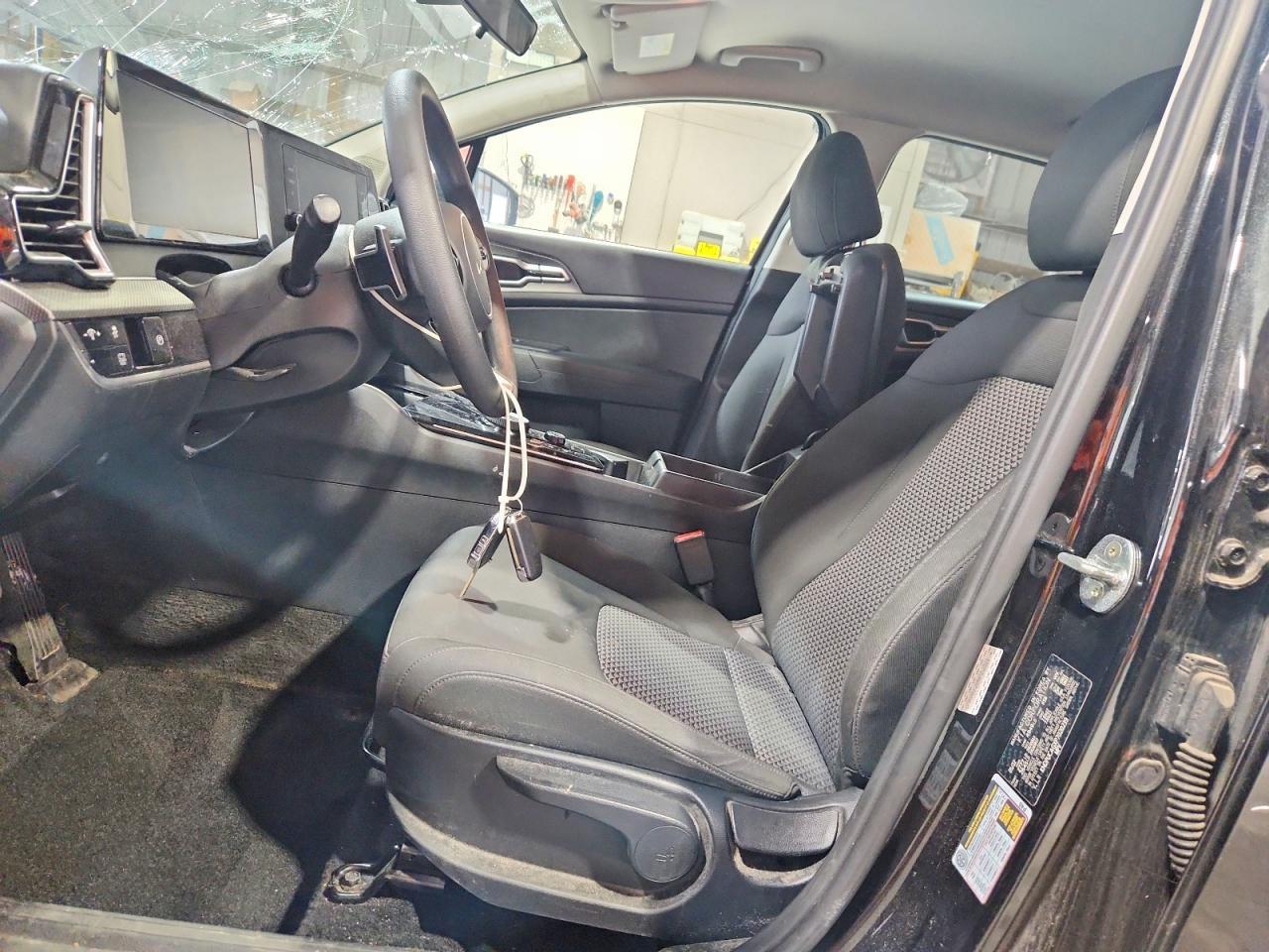 2023 Kia Sportage Lx - Image 7