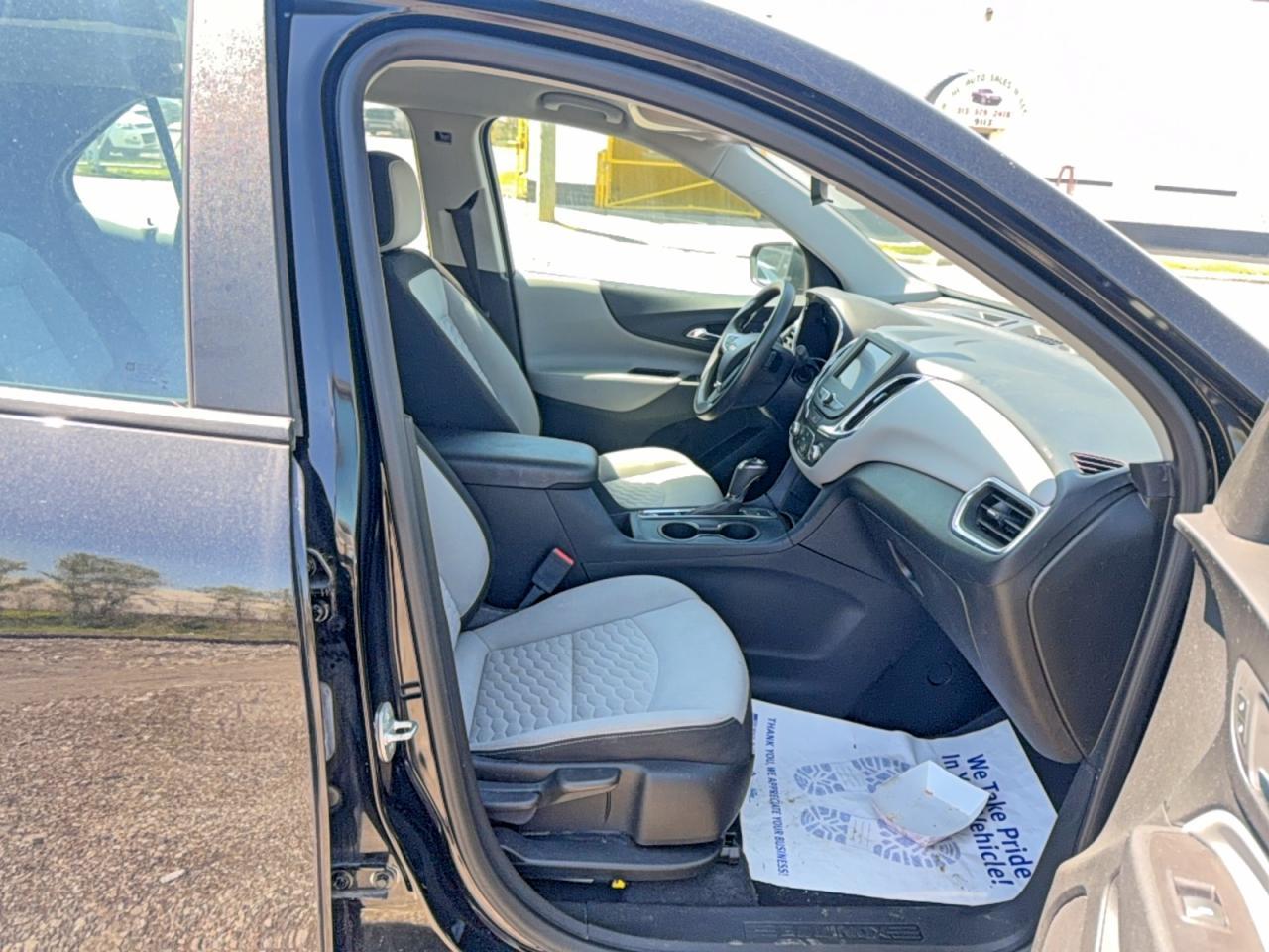 2020 Chevrolet Equinox Ls - Image 5