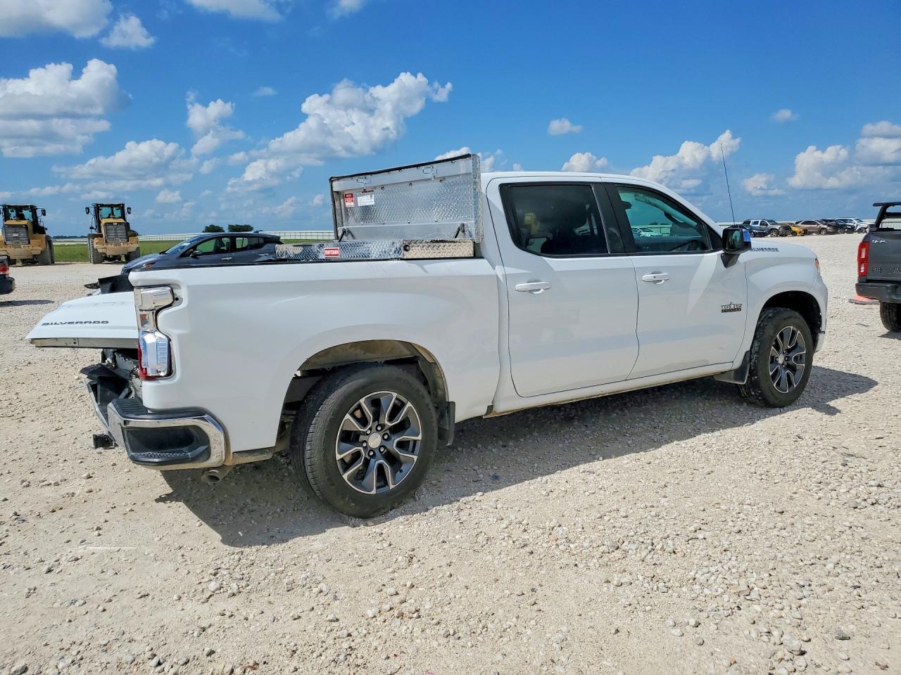2023 Chevrolet Silverado C1500 Lt - Фото 3