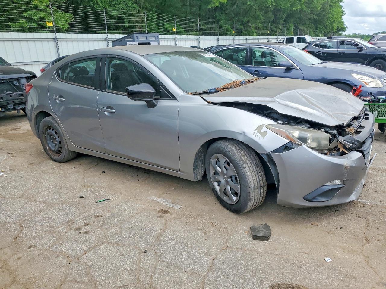 2015 Mazda 3 Sv - Image 4