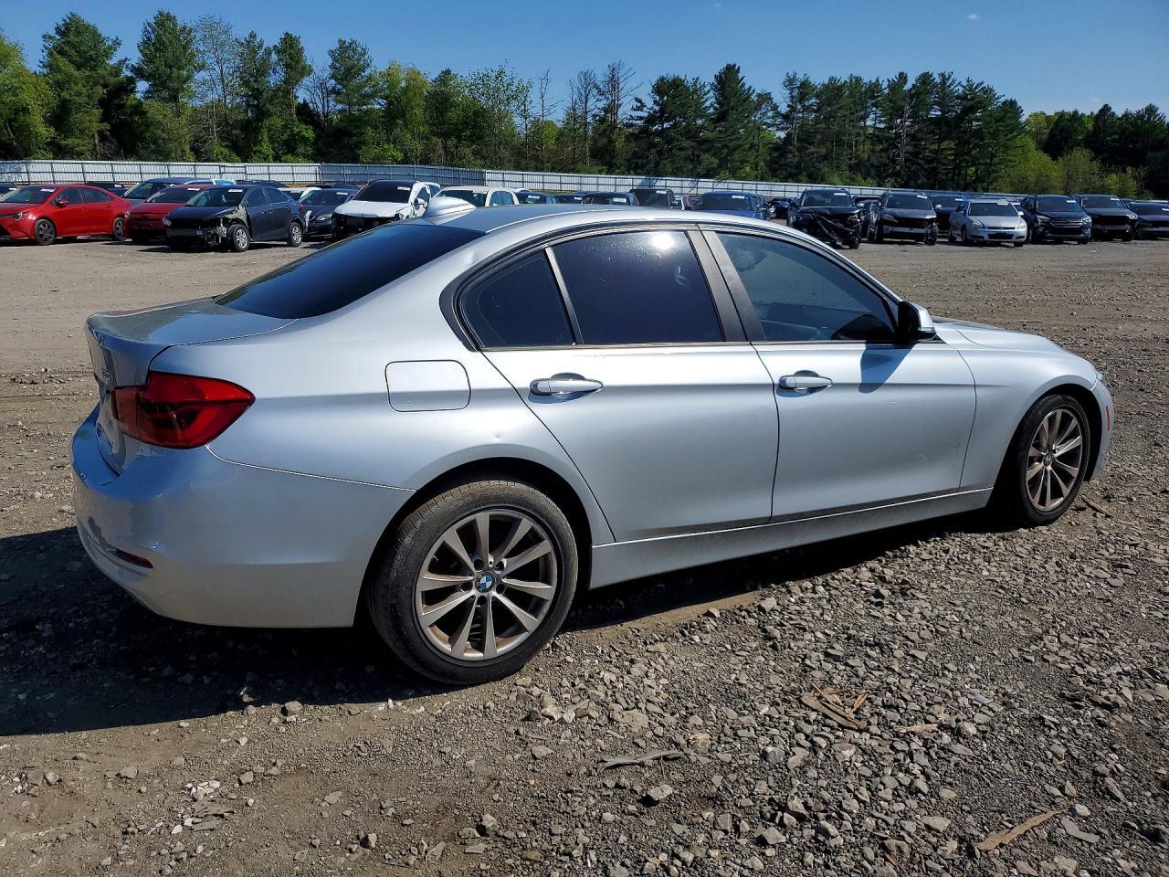 2018 BMW 320 Xi - Фото 3