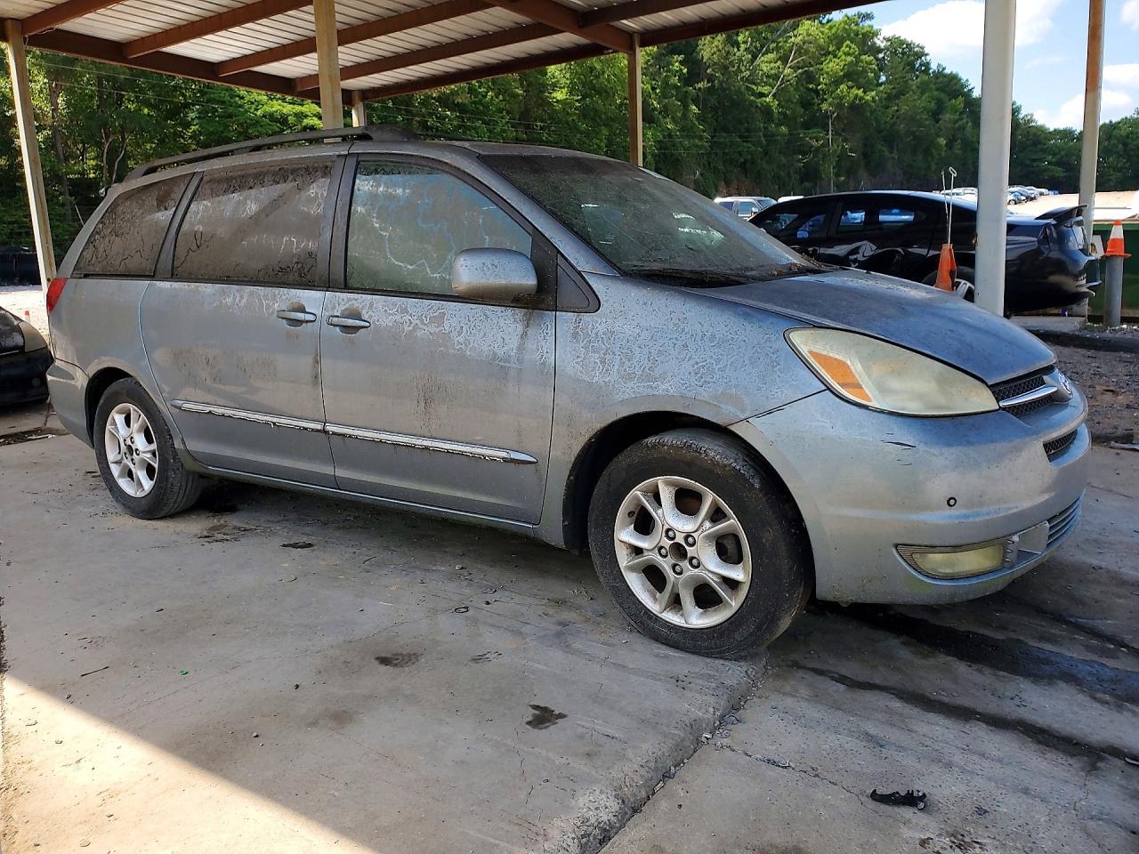 2013 Toyota Sienna - Фото 4
