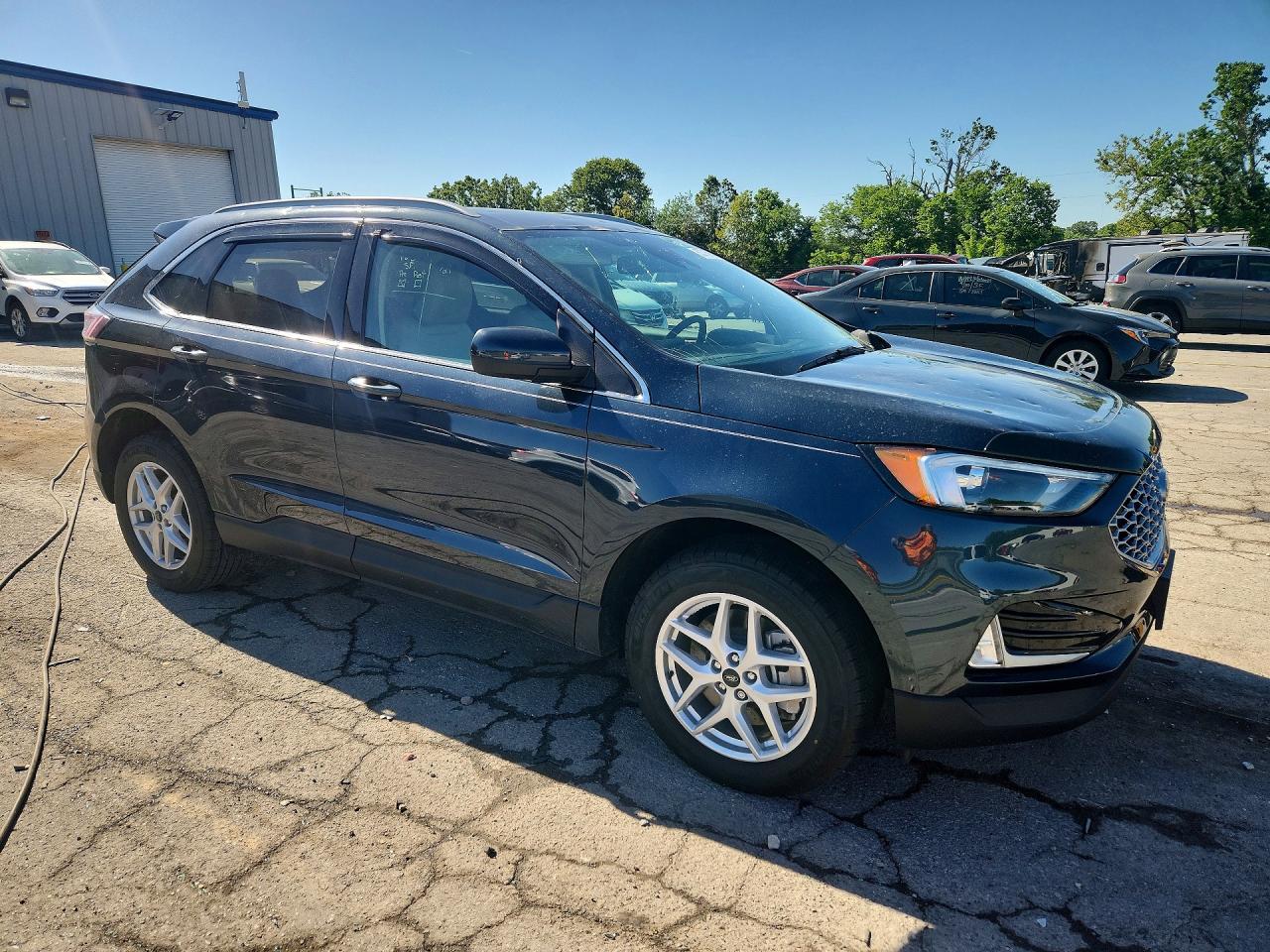 2024 Ford Edge Sel - Image 4