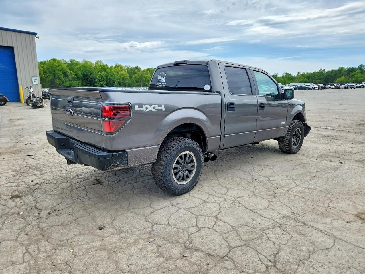 2014 Ford F150 Supercrew - Image 3