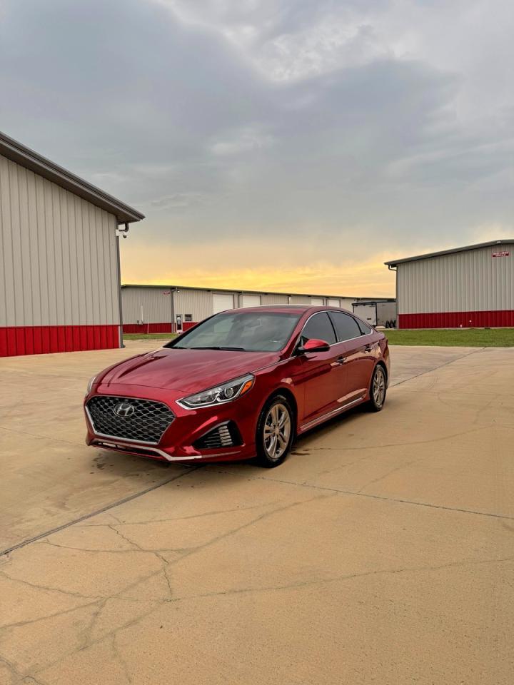 2019 Hyundai Sonata Sport - Фото 2
