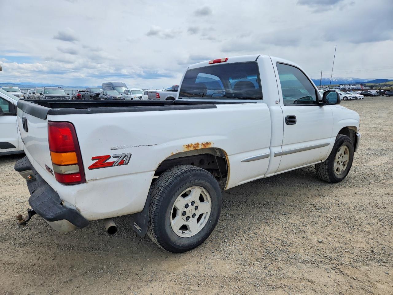 2000 GMC New Sierra K1500 - Фото 3
