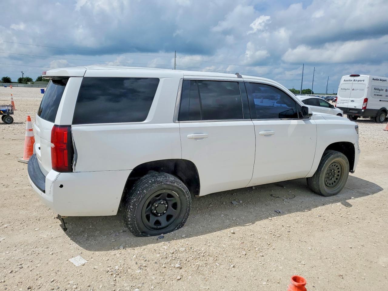 2018 Chevrolet Tahoe Police - Image 3