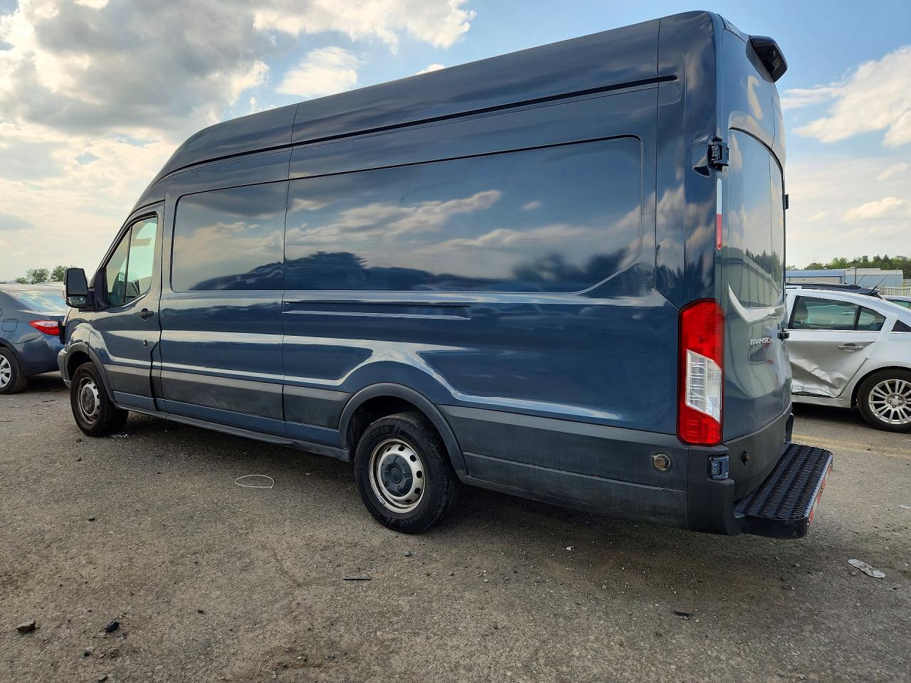 2019 Ford Transit T-250 - Фото 2