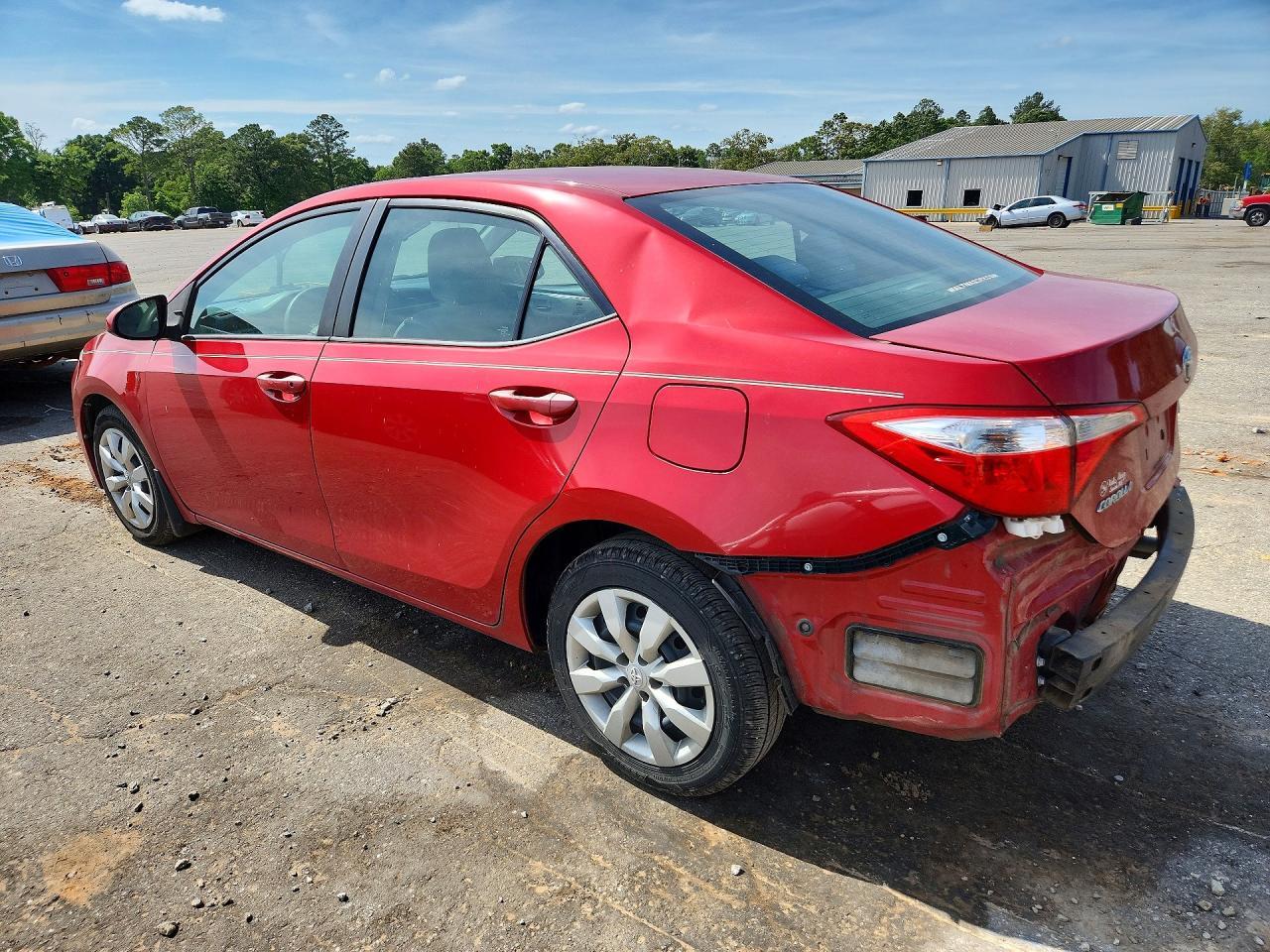 2016 Toyota Corolla Le - Image 2