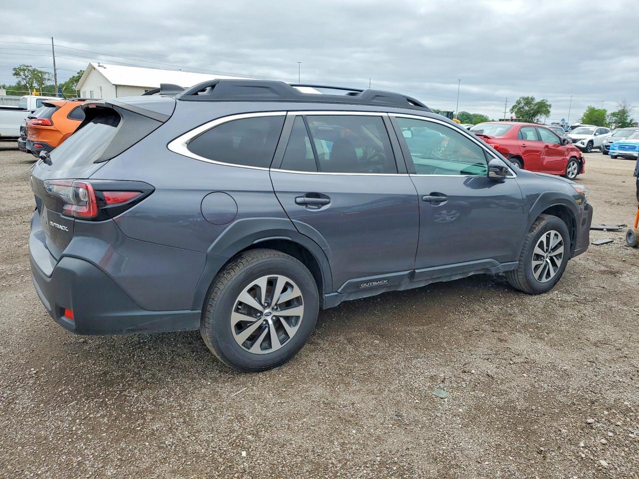 2023 Subaru Outback Premium - Фото 3