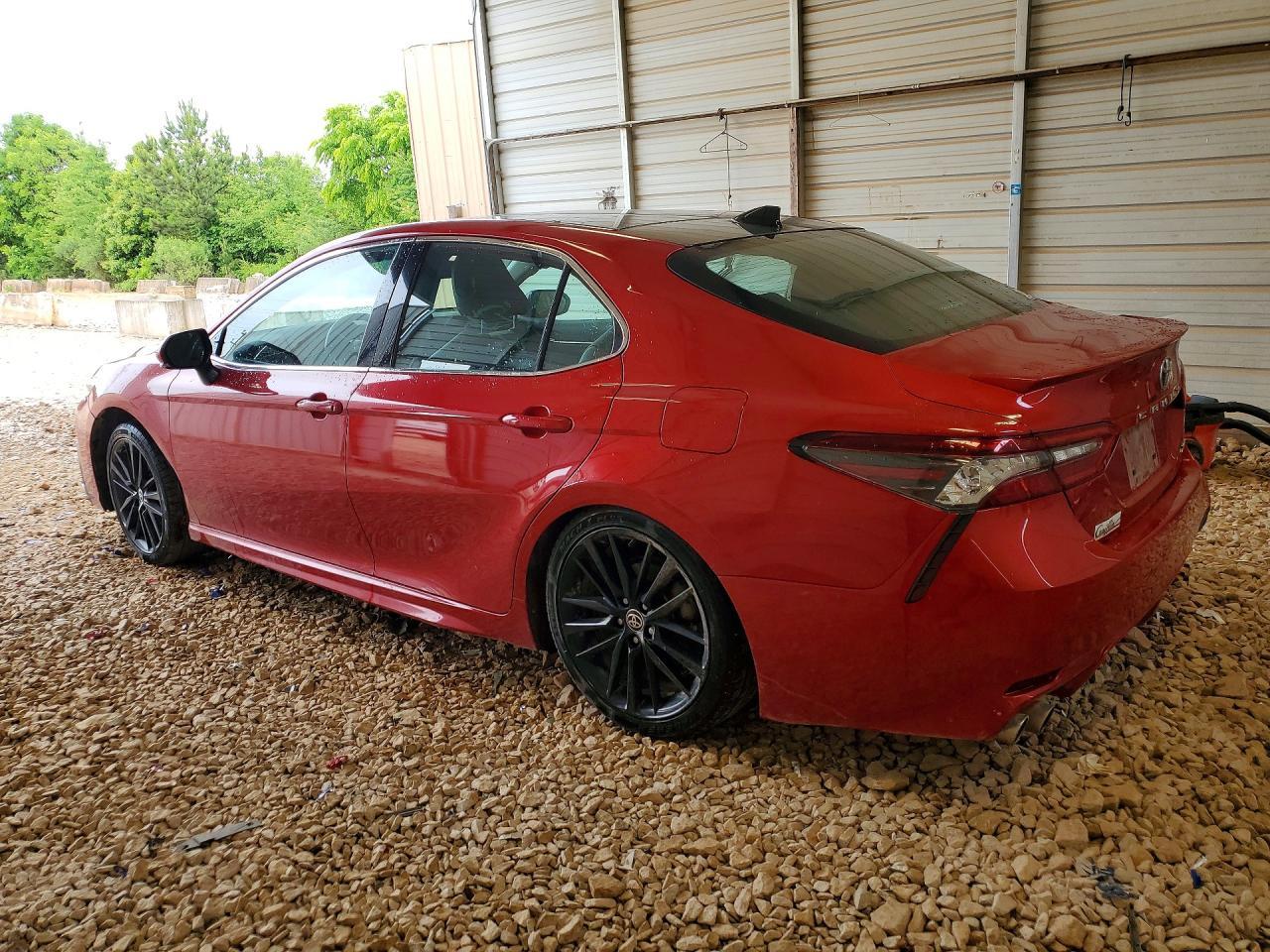 2022 Toyota Camry Xse - Фото 2