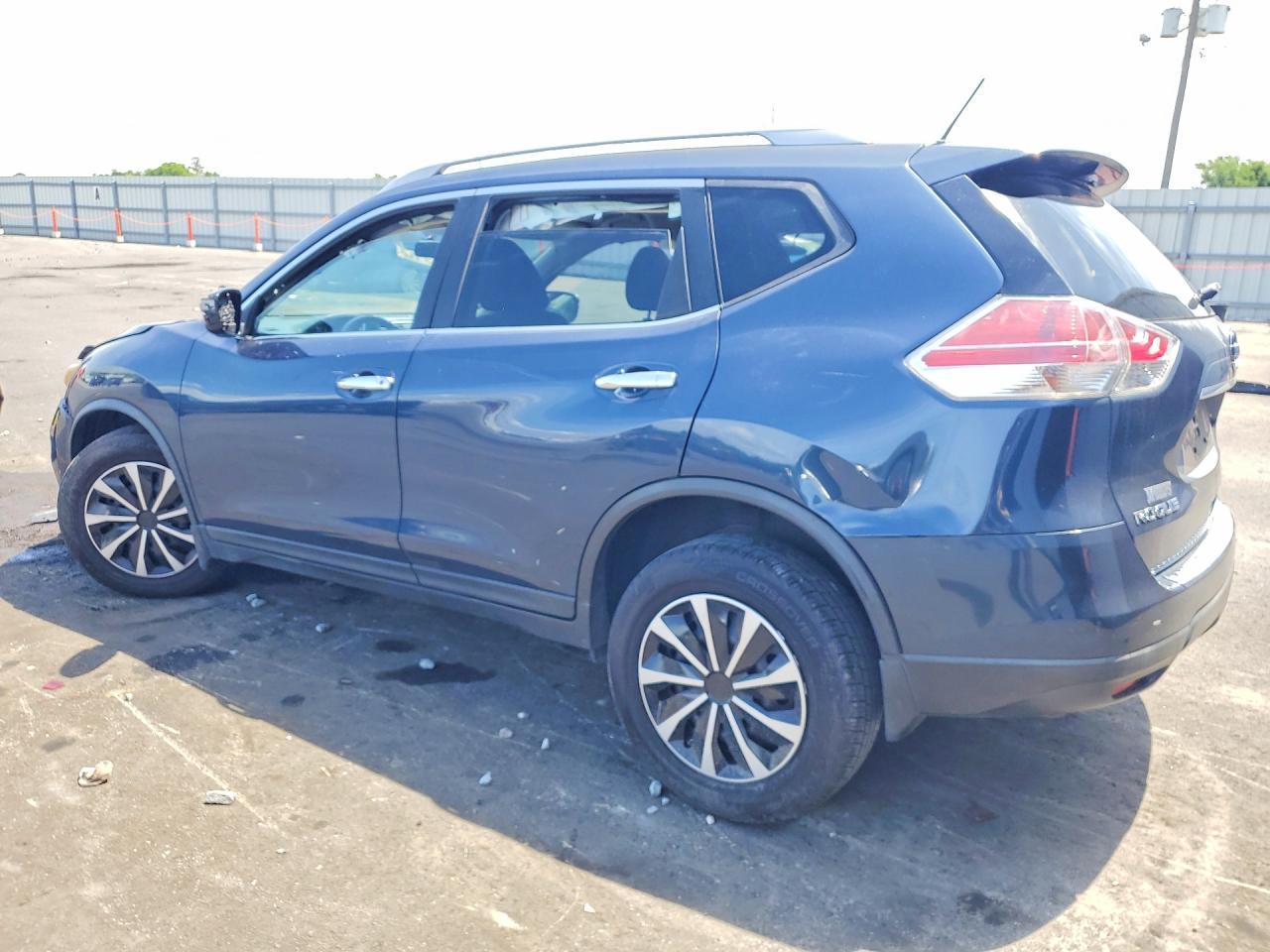 2016 Nissan Rogue S - Фото 2