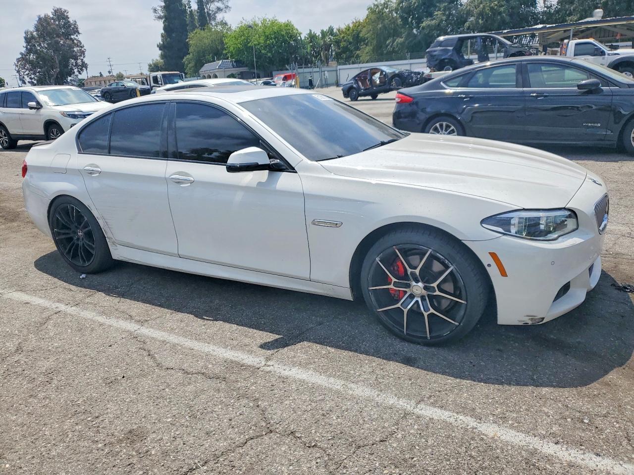 2014 BMW 550 I - Image 4