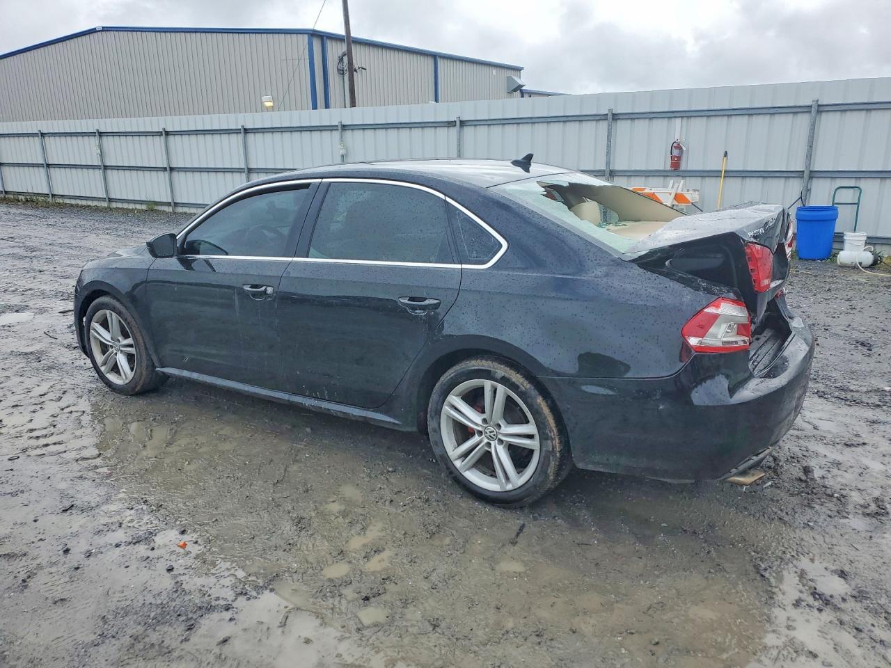 2013 Volkswagen Passat Se - Фото 2