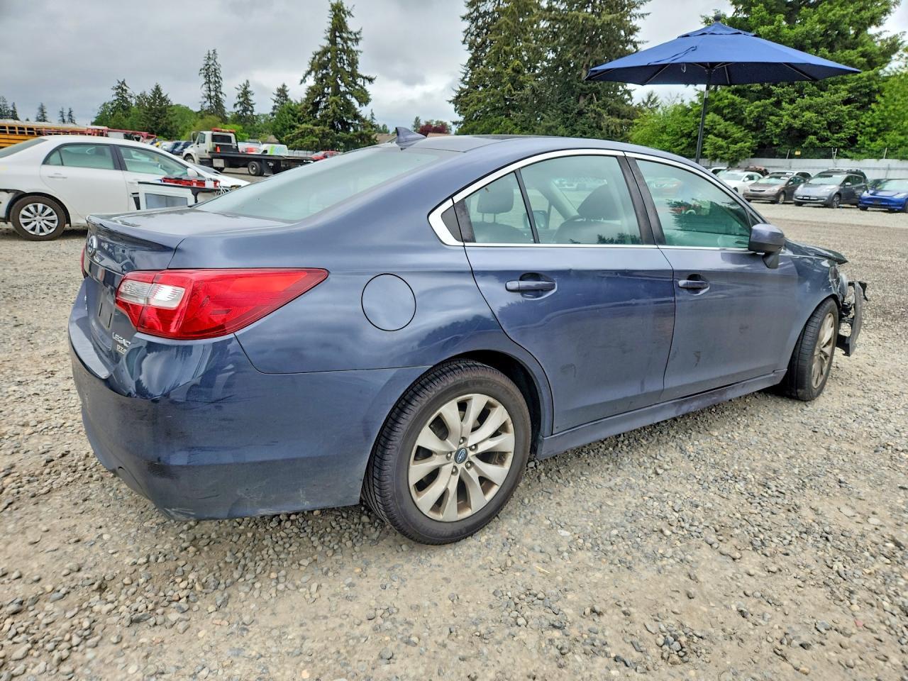 2017 Subaru Legacy 2.5I Premium - Image 3